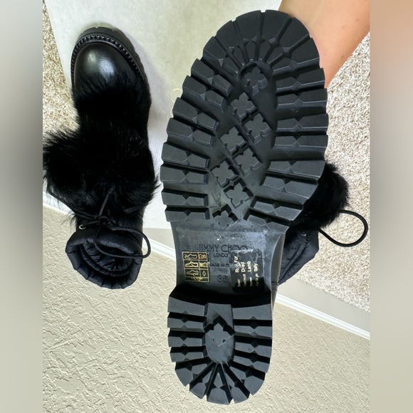 Gorgeous Jimmy Choo boots - Picture 7 of 10